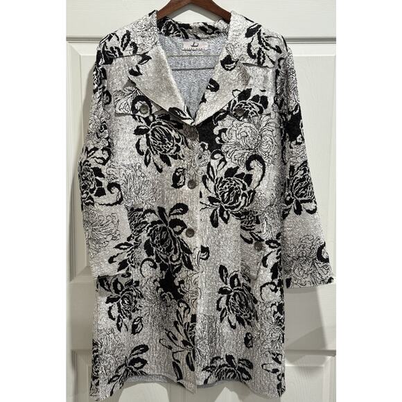 Rossi Roma Silver Black Romantic Floral Crinkle Fabric Cardigan Sz Medium Jacket - Picture 2 of 8